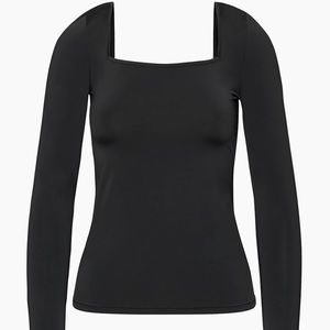 NEW Babaton Skintight Lonsleeve Top